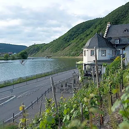 Haus Burg Metternich Blankenrath